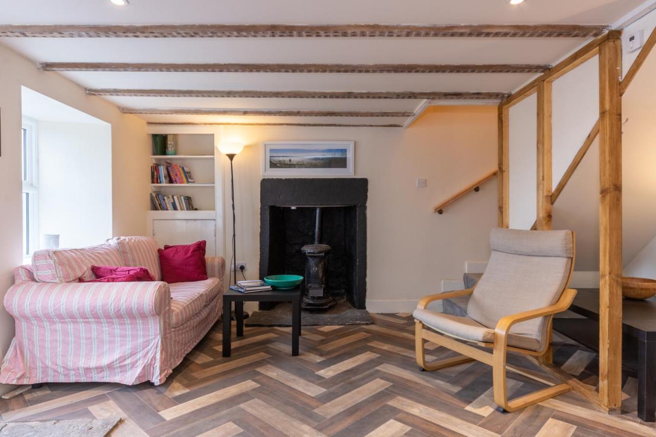 Cosy Cottage Next To The Shoreline In Cellardyke Anstruther Exterior photo